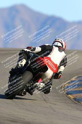 media/Jan-09-2022-SoCal Trackdays (Sun) [[2b1fec8404]]/Turn 12 Backside (130pm)/